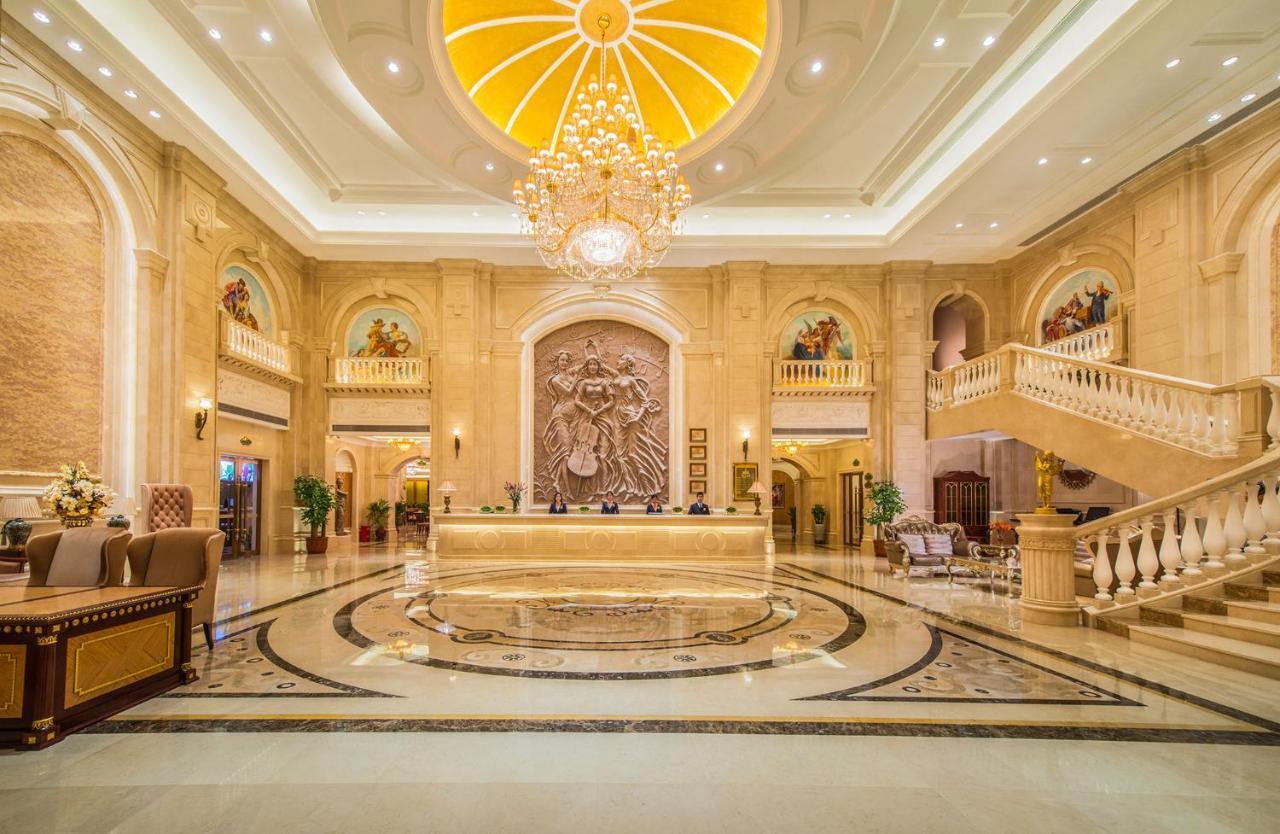 Vienna Hotel Wuhan International Convention And Exhibition Centre Exterior foto