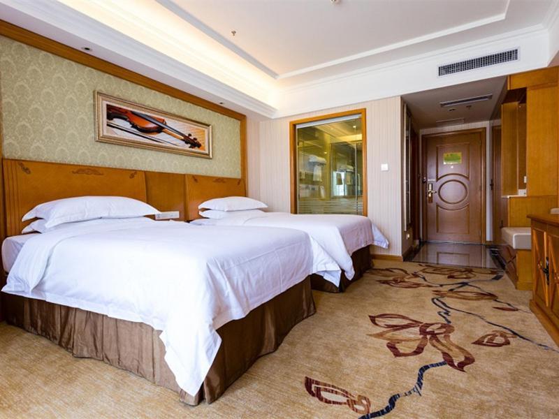 Vienna Hotel Wuhan International Convention And Exhibition Centre Exterior foto